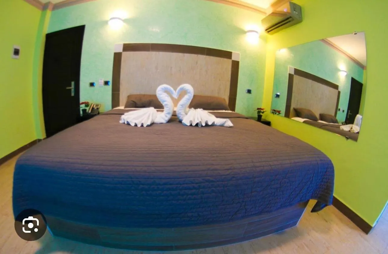 Hotel Frio Hot Boca Chica